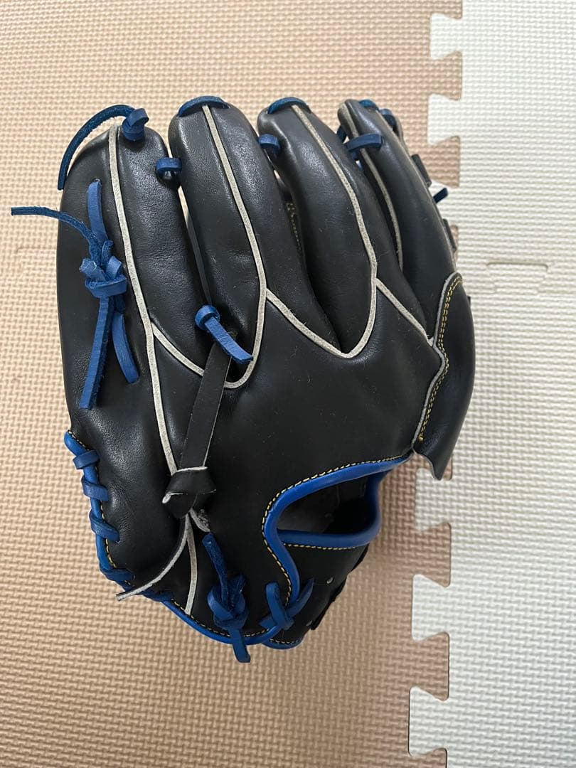 野球グローブ 黒/青 レザー製
