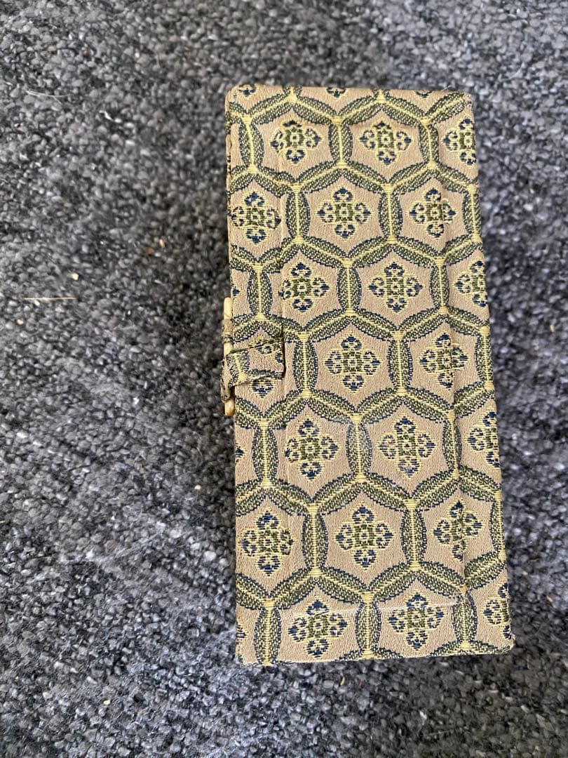 碓下黄・岱下黄　印材　落款印　中国古印材　豪刻 判子　印鑑　印泥　書道　硯　古墨