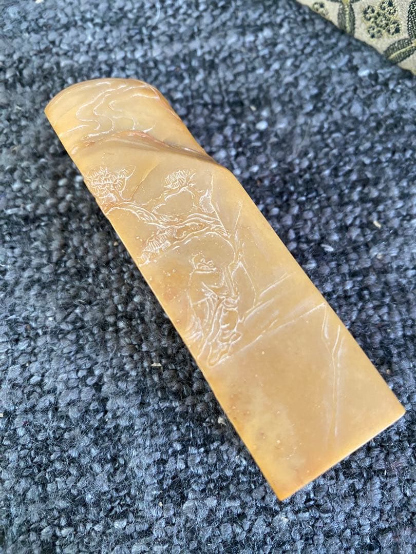 碓下黄・岱下黄　印材　落款印　中国古印材　豪刻 判子　印鑑　印泥　書道　硯　古墨