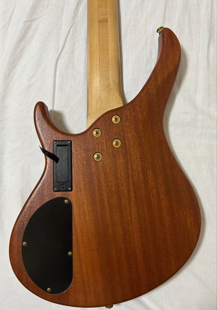 ATB-580 Antique Noel 5弦ベース