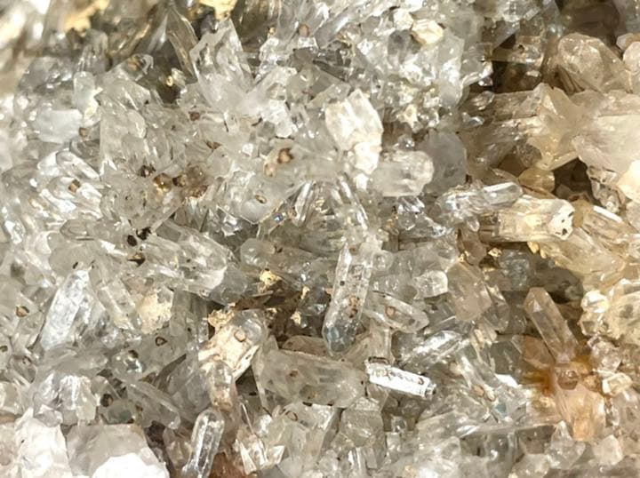 奈良県吉野郡天川村産•水晶群晶