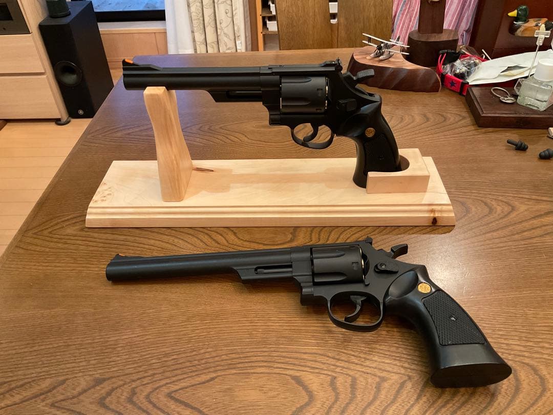 S & W44Magnum(クラウンモデル)用Gun Stand ガンスタンド
