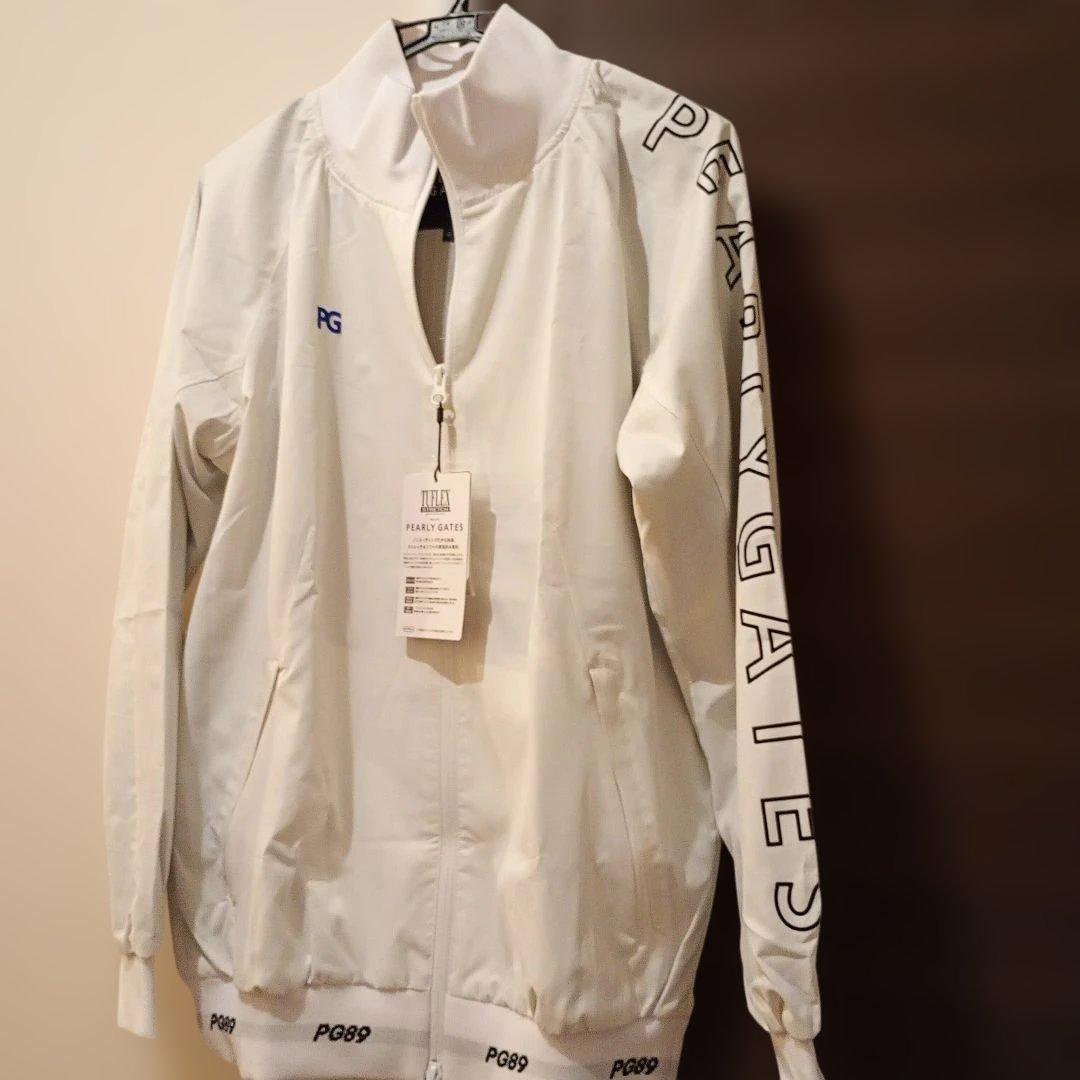 パーリーゲイツ蓄熱ホワイトジャケットサイズM