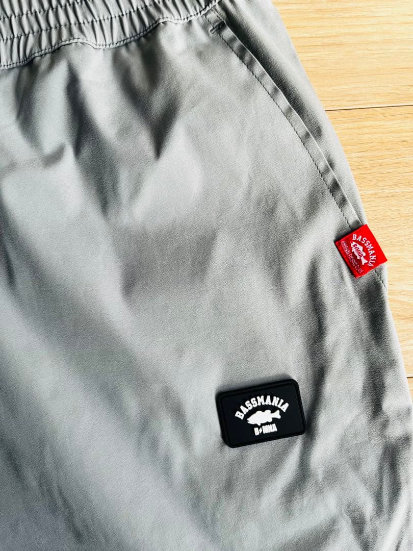 アーチロゴドライストレッチピステ　アーチロゴドライストレッチジョガーパンツ