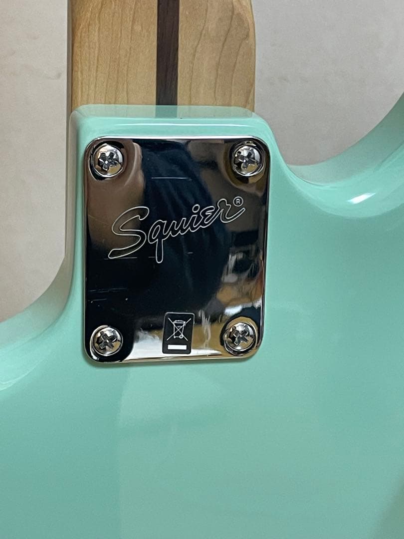 Squier Cyclone フェンダー スクワイヤー サイクロン