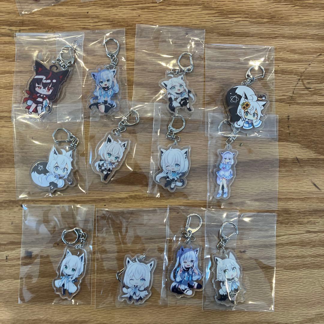 ホロライブ キーホルダー　カード　アクリルキーホルダー
