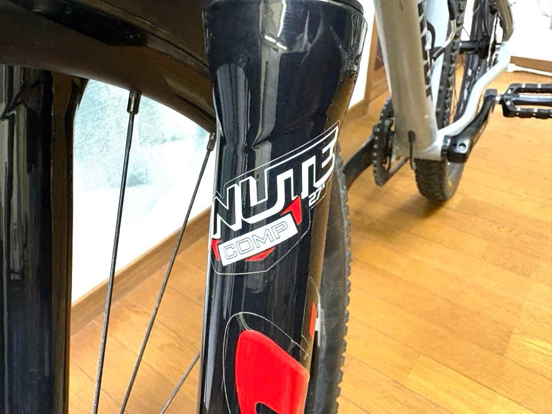 Nukeproof Scout 275年式不明 XTコンポ レンサルカーボン