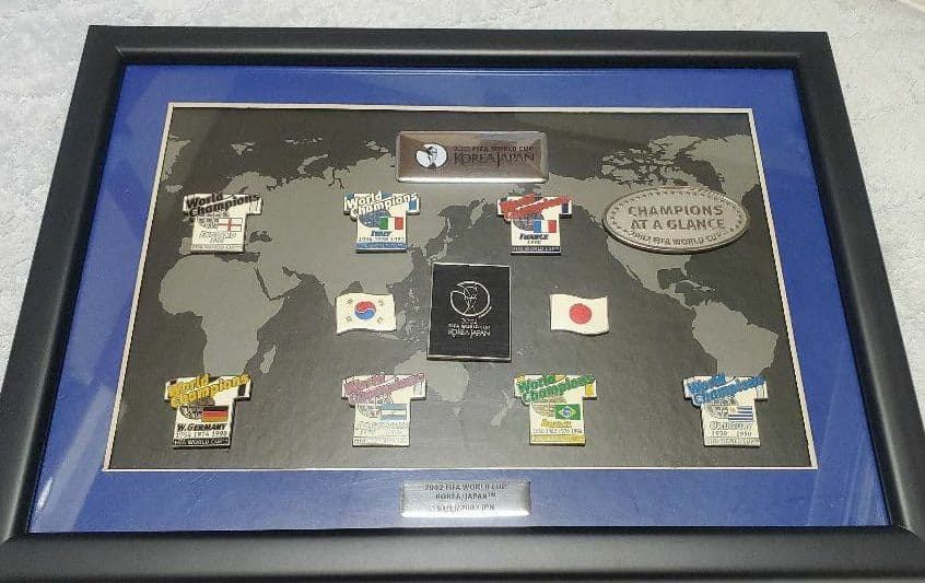 【限定】サッカー　2002日韓 ワールドカップ　ピンズセット