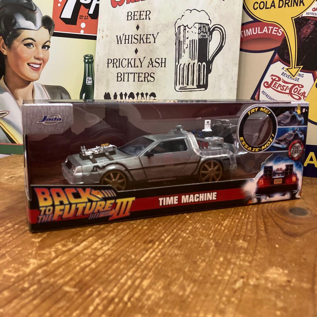 デロリアン バック・トゥ・ザ・フューチャー パート1、パート2、パート3 セット
