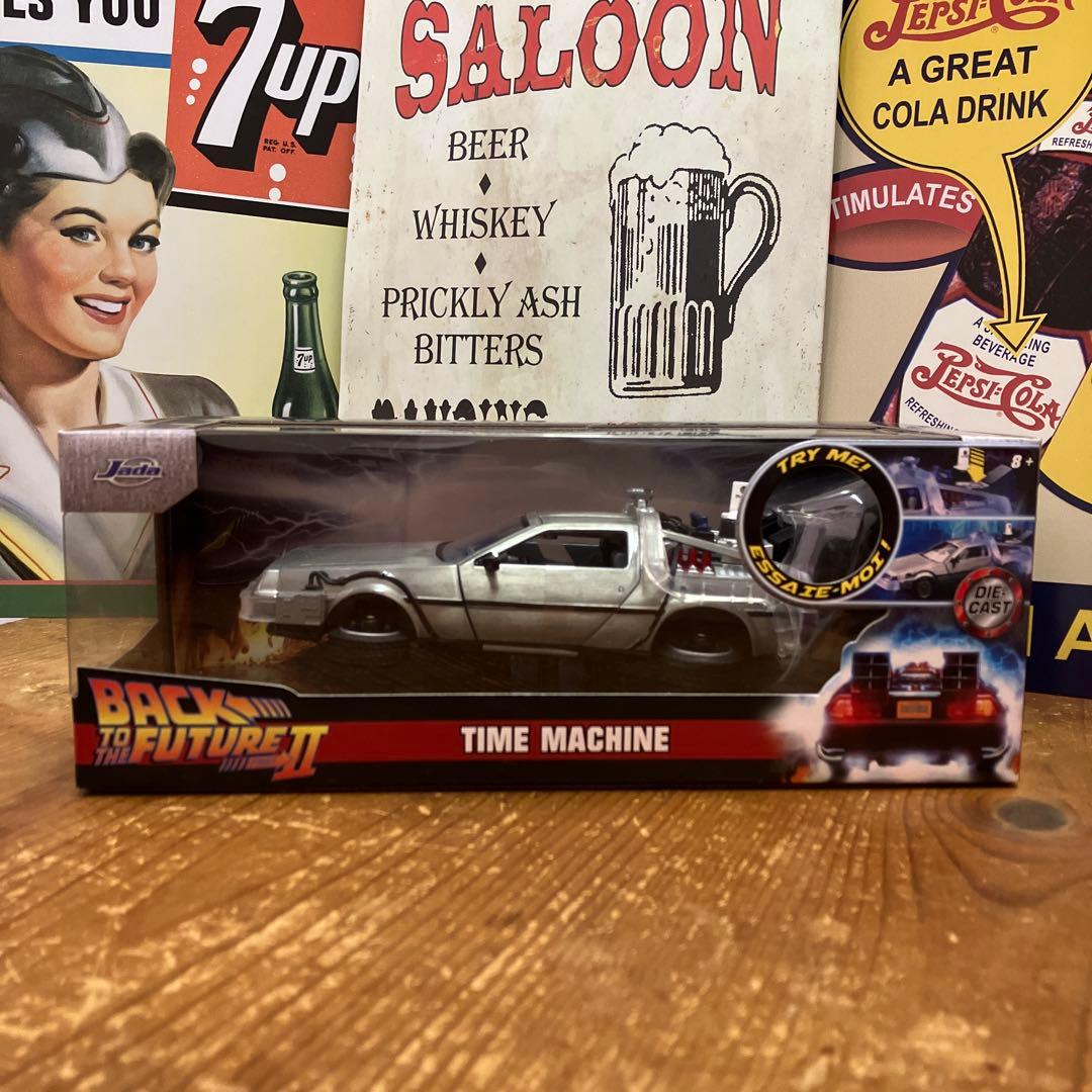 デロリアン バック・トゥ・ザ・フューチャー パート1、パート2、パート3 セット