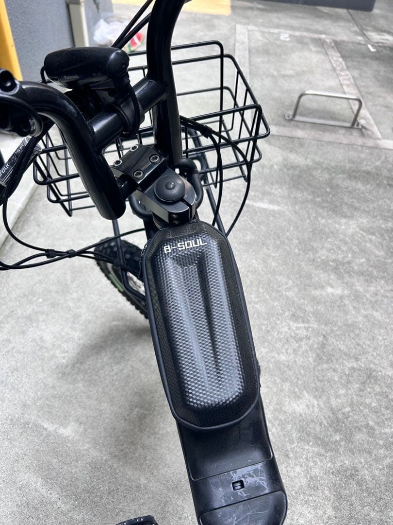 自転車　ハンドル　バッグ