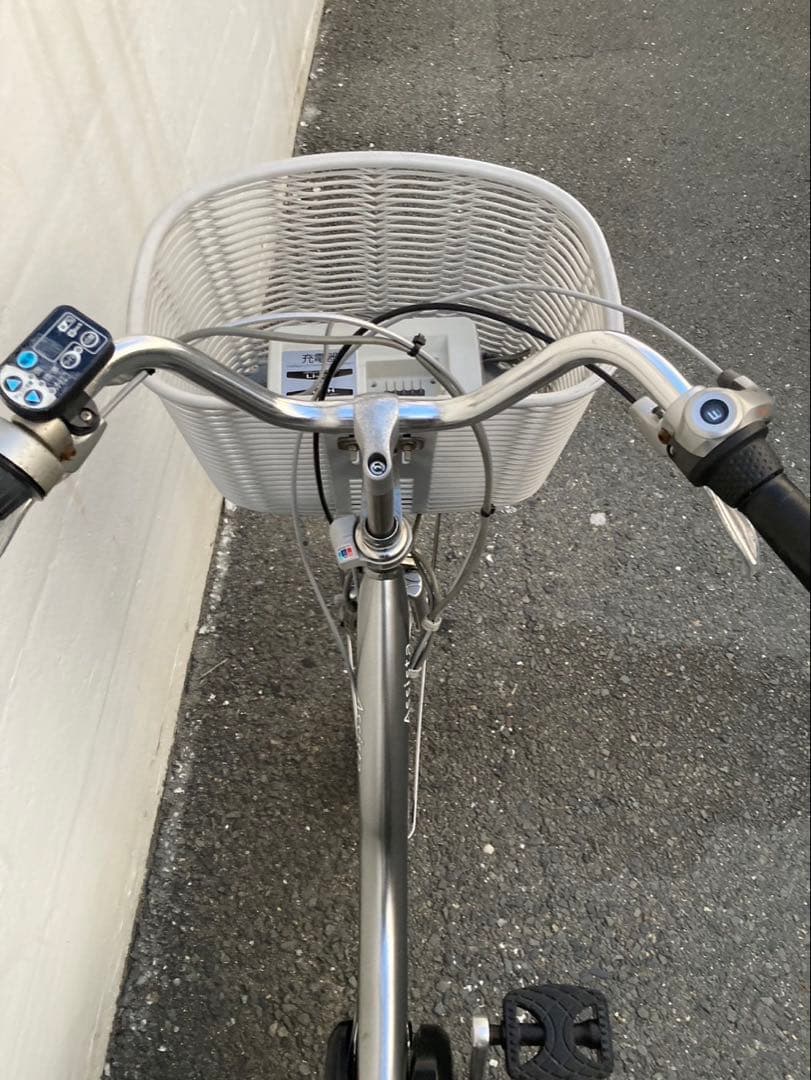 1687 新品バッテリー、スペアキー、後ろカゴ