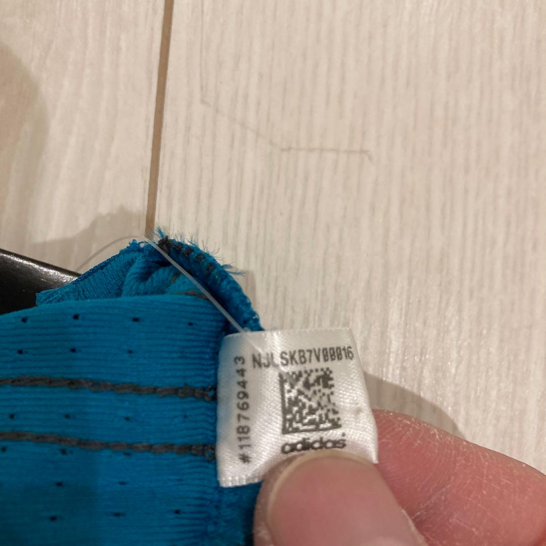 セルヒオラモスネーム入り　17/18 レアル・マドリードサードユニフォーム