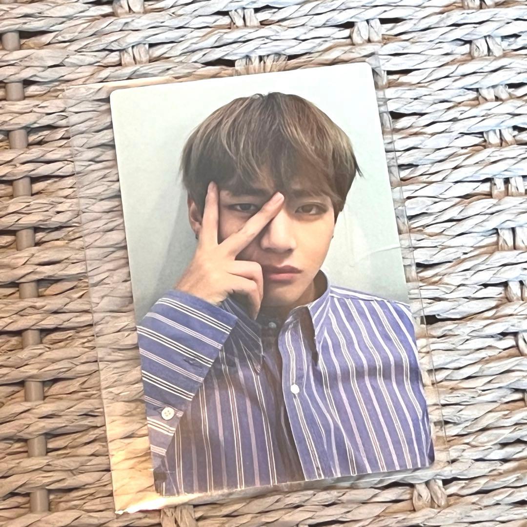 BTS メモリーズ 2017 Blu-ray トレカ V