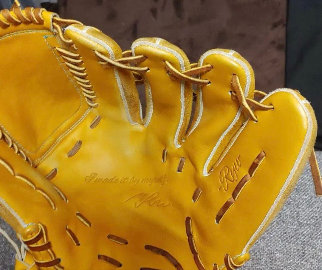 リュウ　投手用軟式グローブ