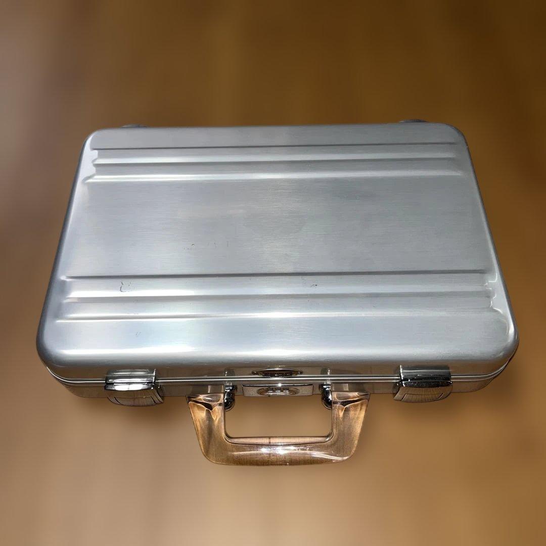 ZERO HALLIBURTON アタッシュケース