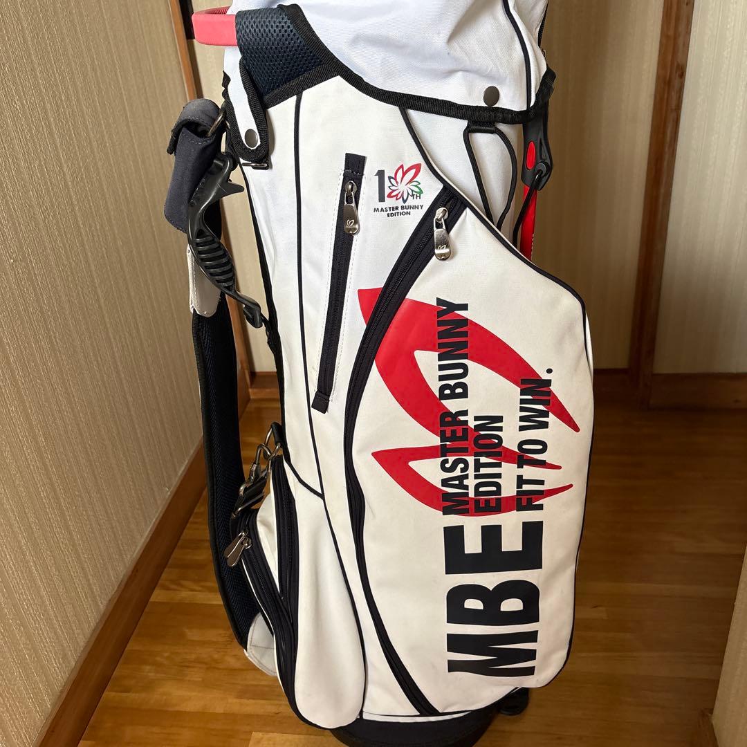 MASTER BUNNY EDITION 軽量キャディバック　スタンドタイプ