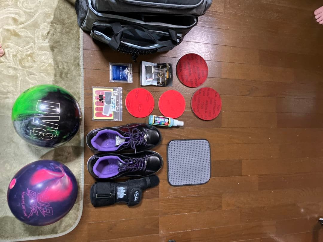 ボウリングボール UP BEAT & シューズセット