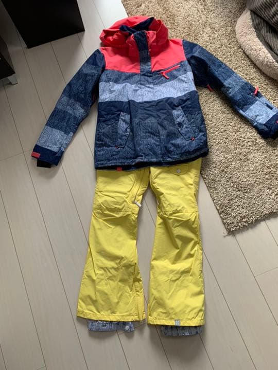 スノボウエアロキシー上下ウインタースポーツ