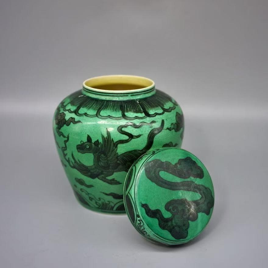 緑釉 天字罐 陶磁