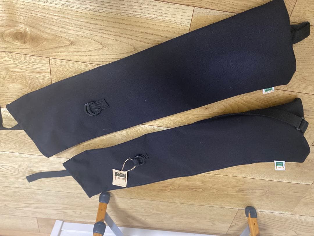 カーミットチェア　紺色