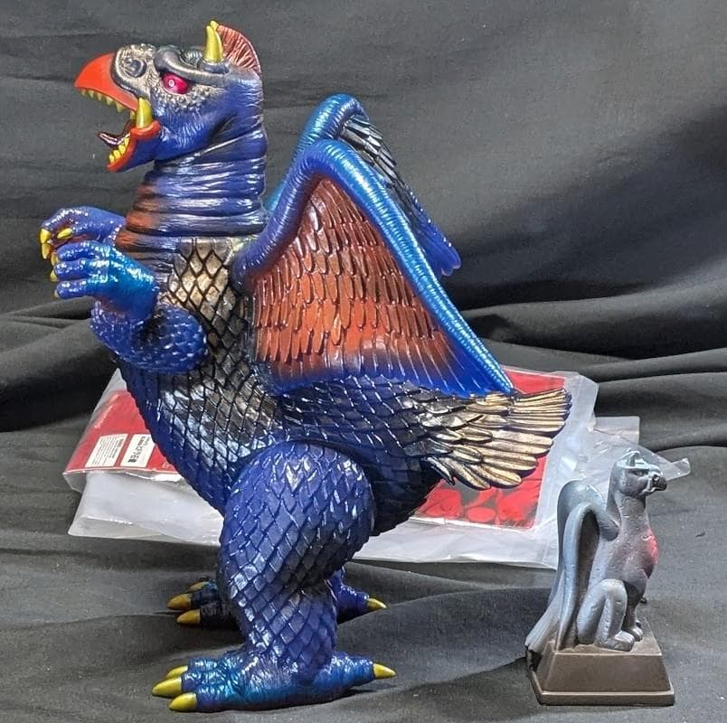 楳図かずお版 ヒドラ＋石像（フューチャーモデルズ／アート・ストーム）ソフビ