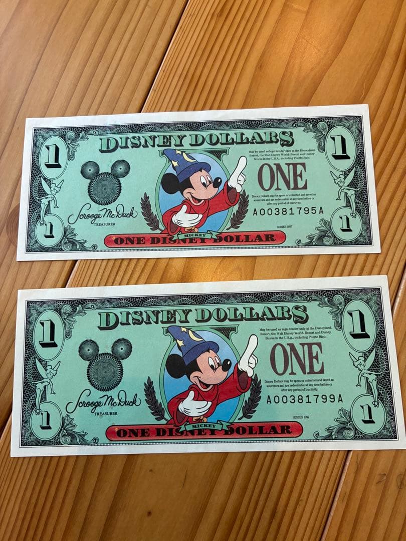 ディズニーダラー　Disney Dollars 4枚セット