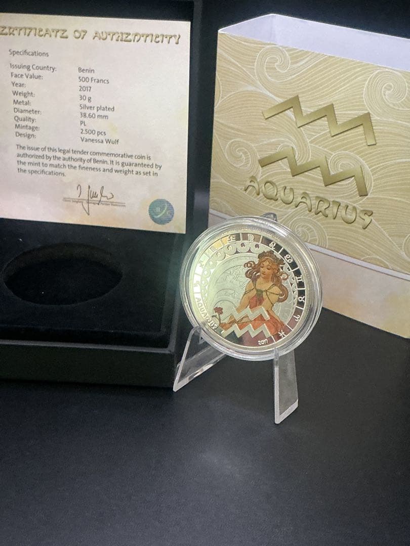 ミュシャ × 黄道十二宮 ― 水瓶座、Aquarius　銀メッキ付き白銅貨
