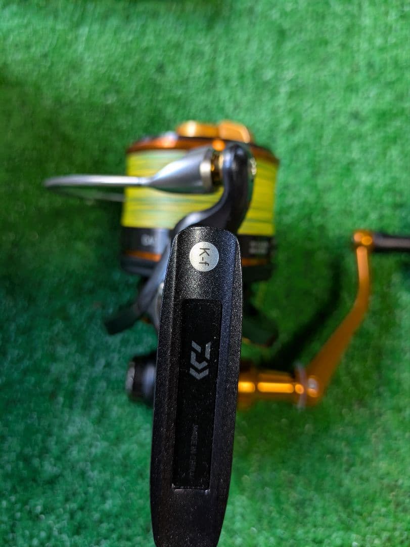 値下げ済。新品未使用キャスティズム 25 QD 15PE ATDスプール付