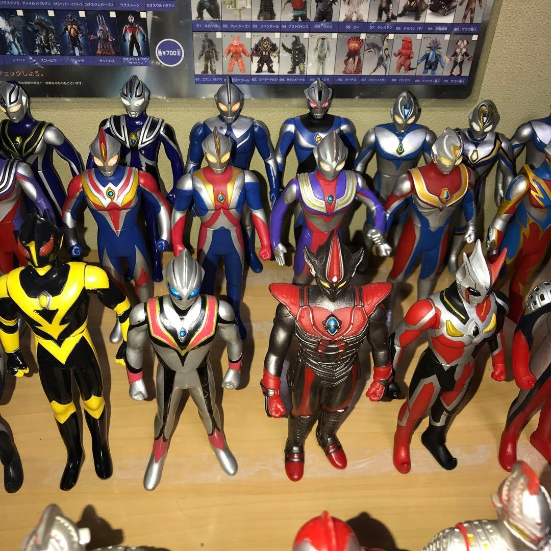 ウルトラマンソフビ　89体