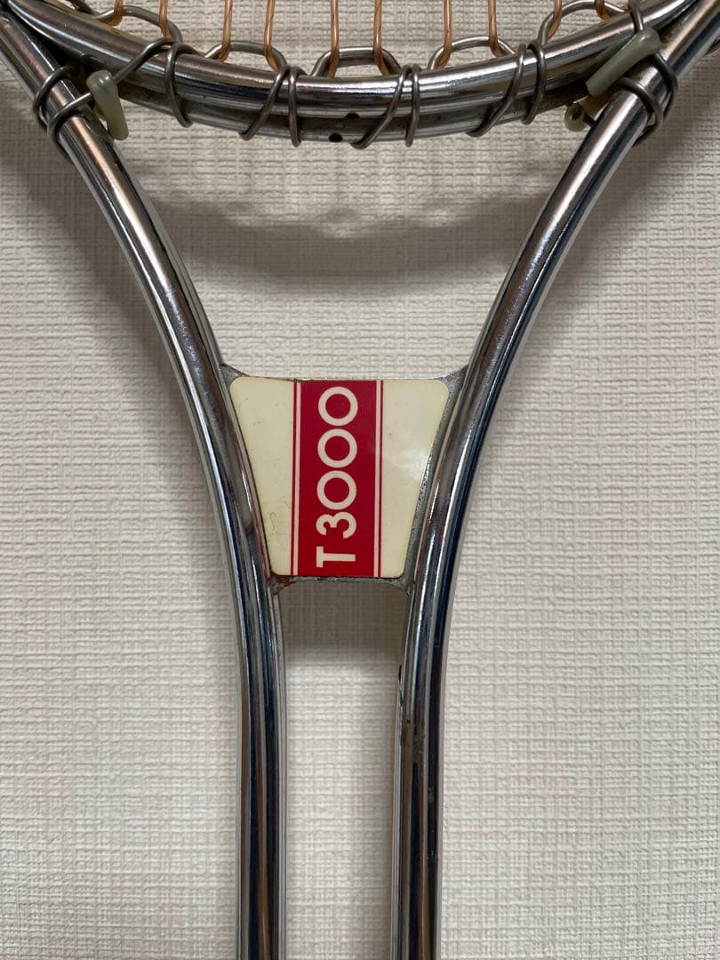 ウィルソン T3000 ヴィンテージ スチールラケット (希少モデル)