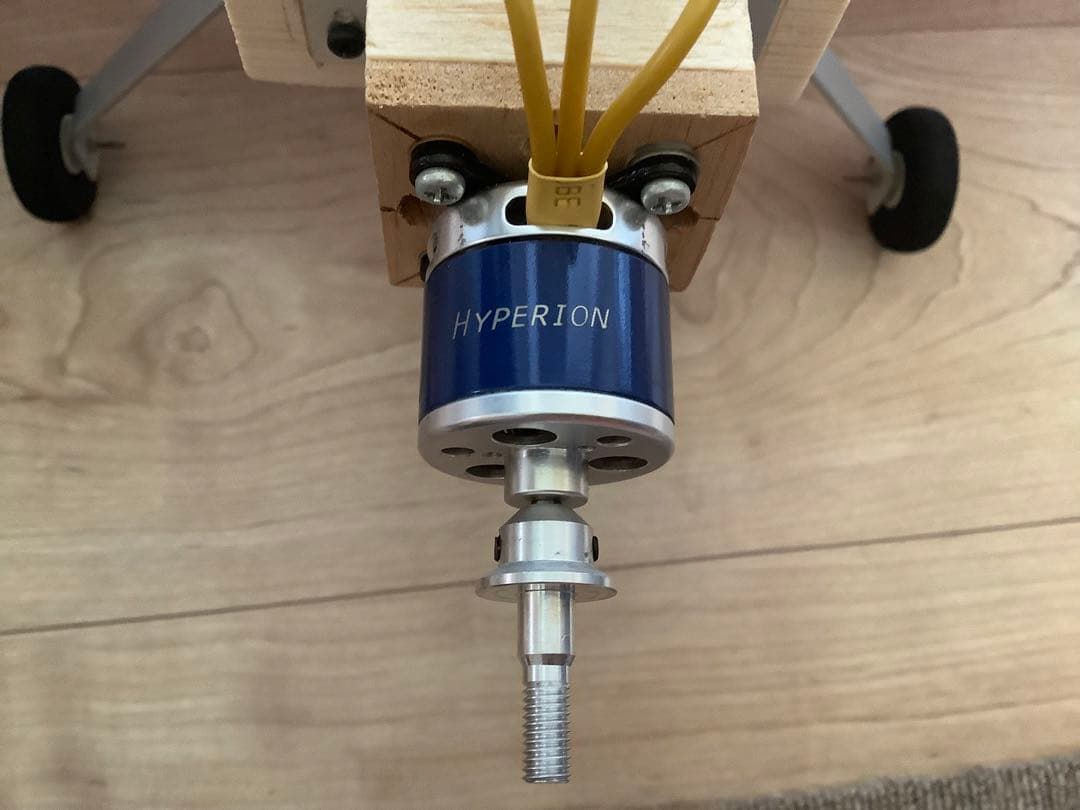 電動ラジコン飛行機　ハイペリオン製　スホーイ　SU ー31