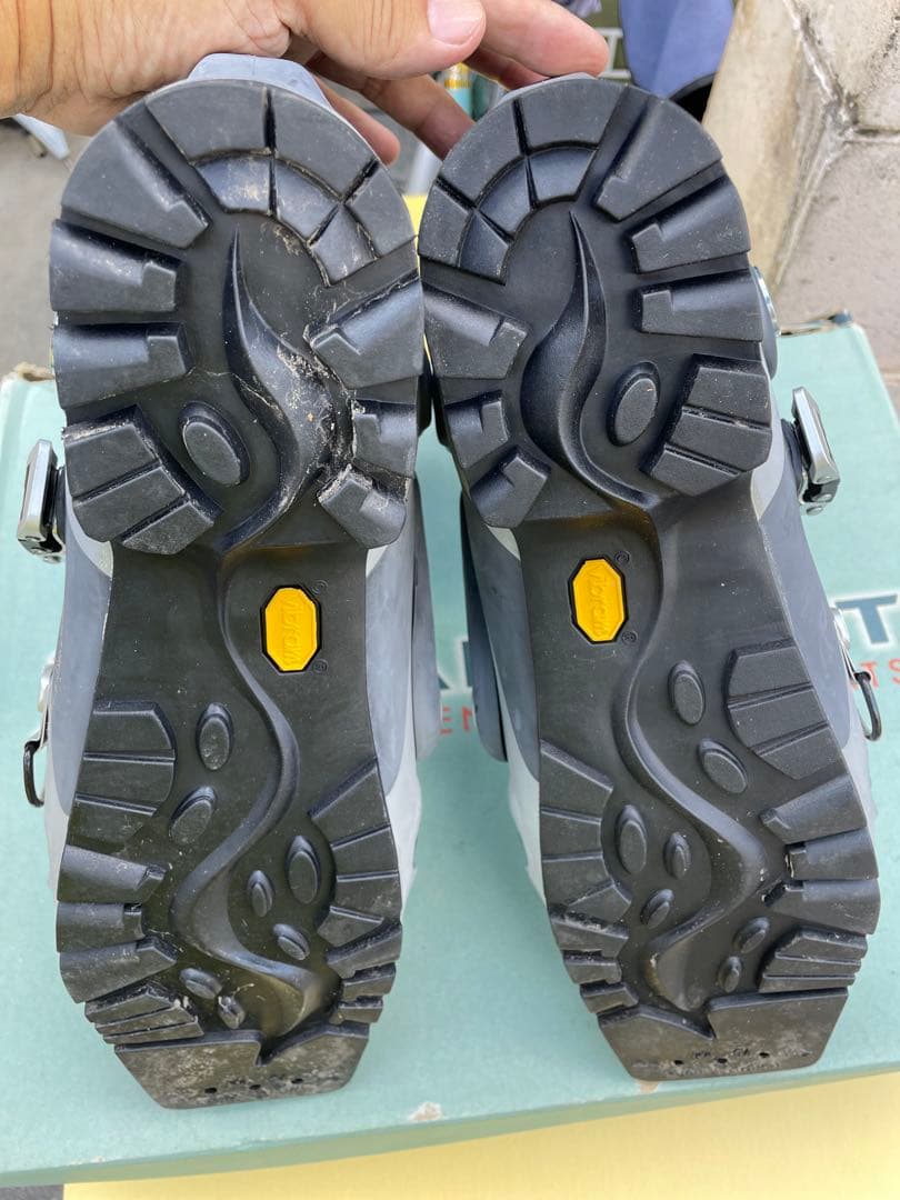 Garmont テレマーク用スキー用ブーツ 3グレー