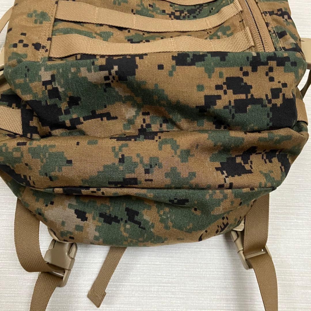 アークテリクス アサルトパック デジカモ ミリタリー カモフラ　迷彩　サバゲー