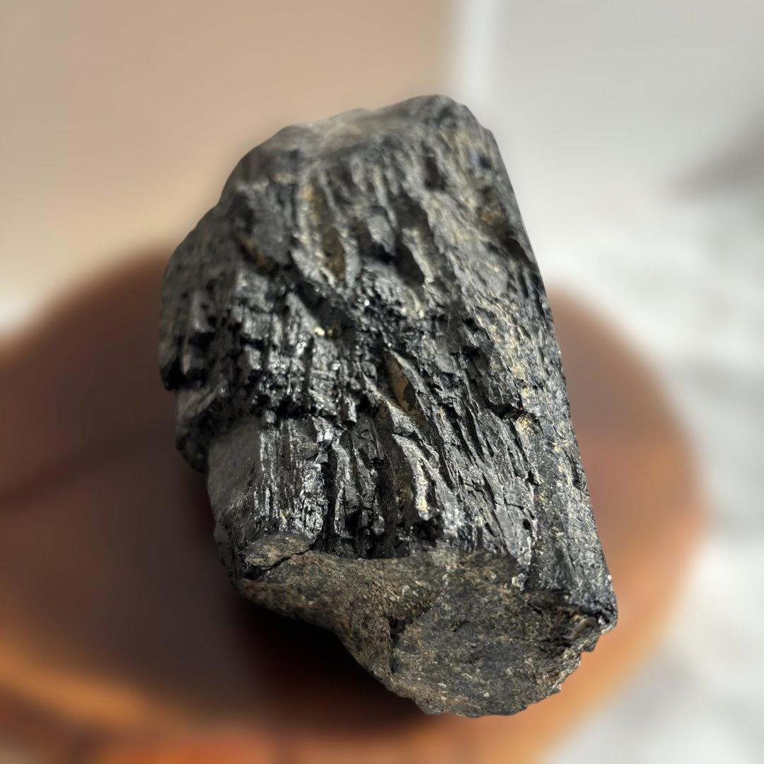 黒色鉱石 ブラックトルマリン 原石 鑑賞石 自然石 天然石 水石 鉱物 鉱石