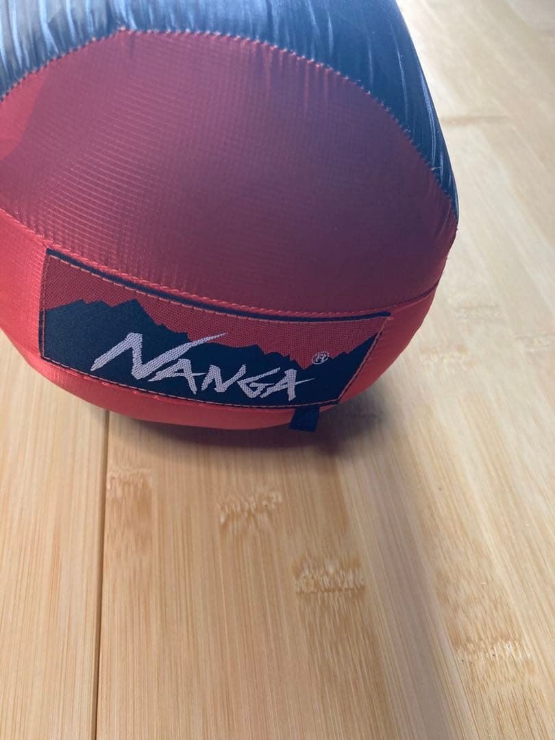 ナンガ　オーロラライト　450DX レッド