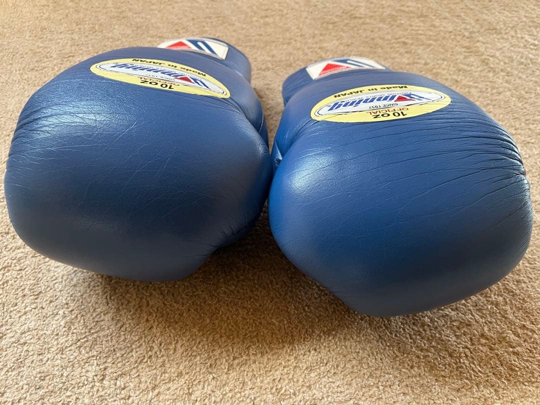 お値下げ　Winning ボクシンググローブ 10 oz 日本製