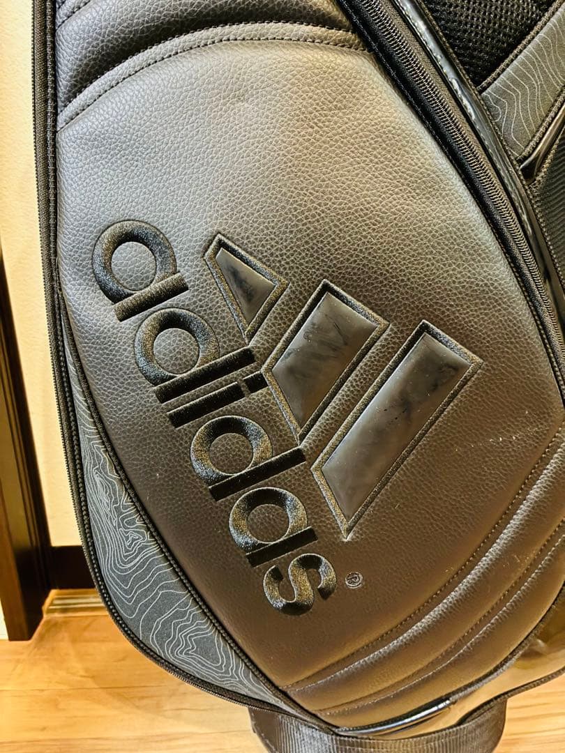 adidas アディダス　ブラック キャディバッグ