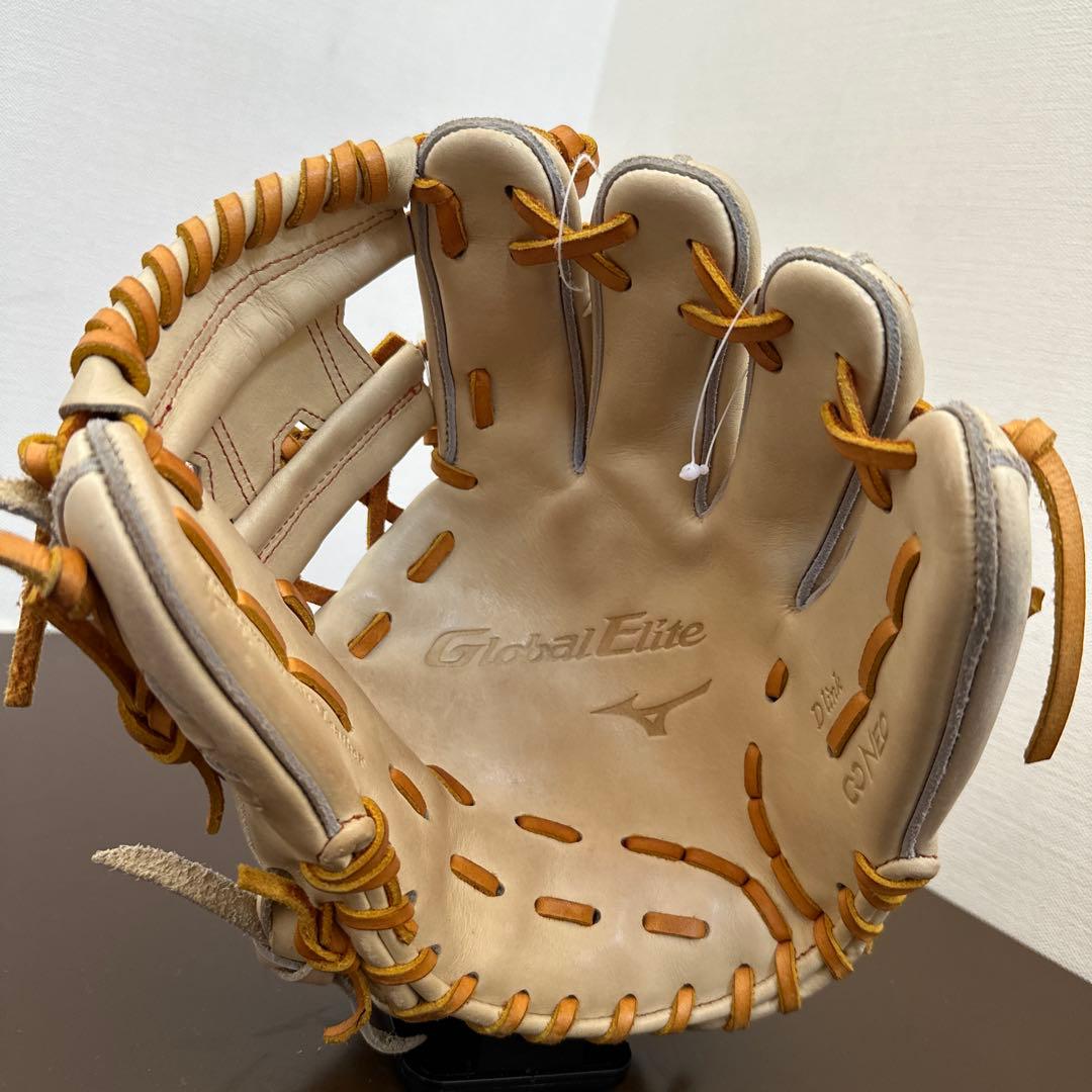 ブロンドは汚れやすい？汚してくれよ。｜Global Elite 硬式新品未使用