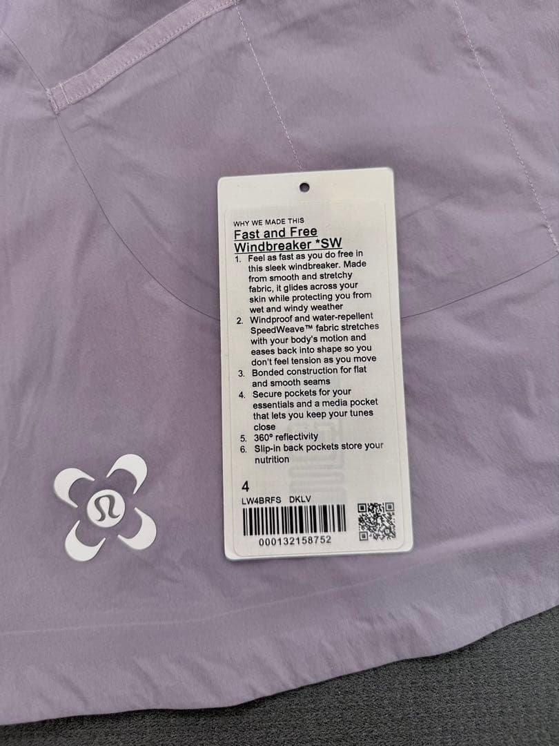 ルルレモン ウィンドブレーカー サイズ4