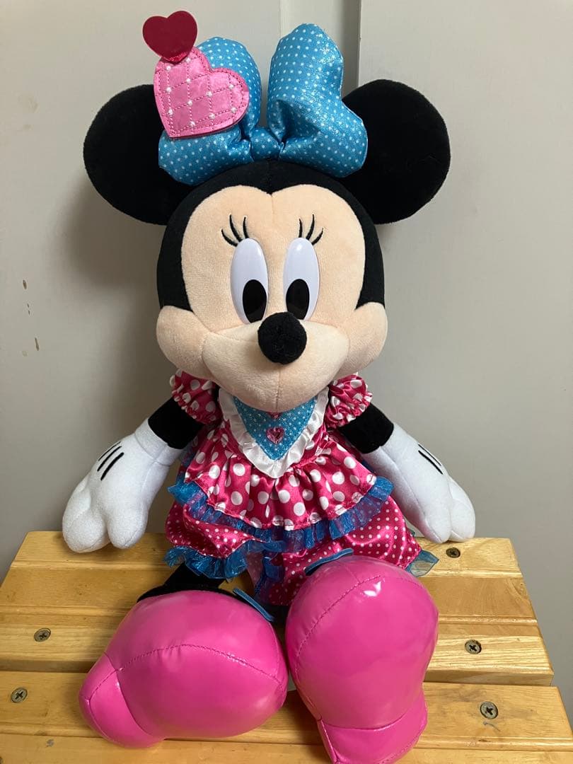 ミニー　パルパルーザ　ぬいぐるみ