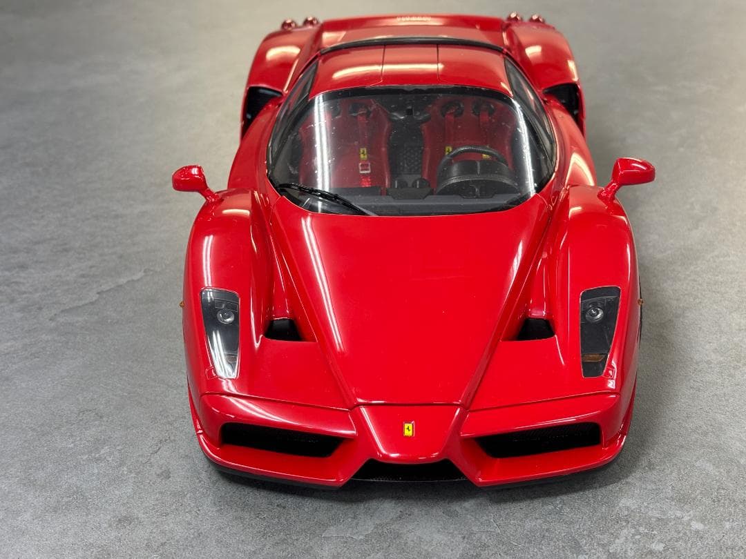 TAMIYA ENZO FERRARI 1/12 コレクターズクラブスペシャル