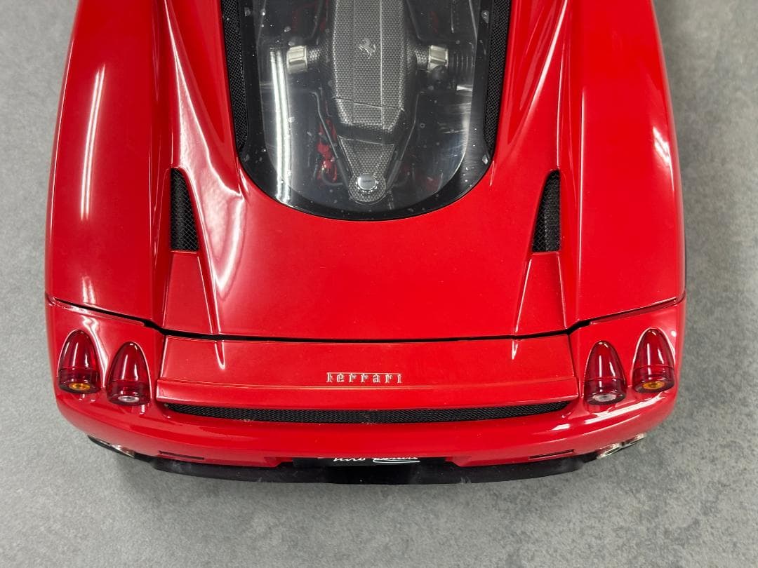 TAMIYA ENZO FERRARI 1/12 コレクターズクラブスペシャル