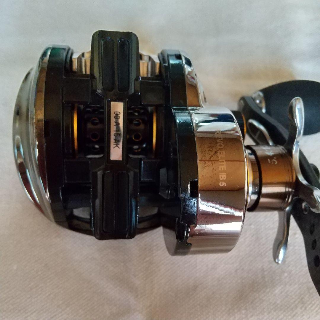 アブガルシア レボ エリートIB5 (右) 純正カスタム