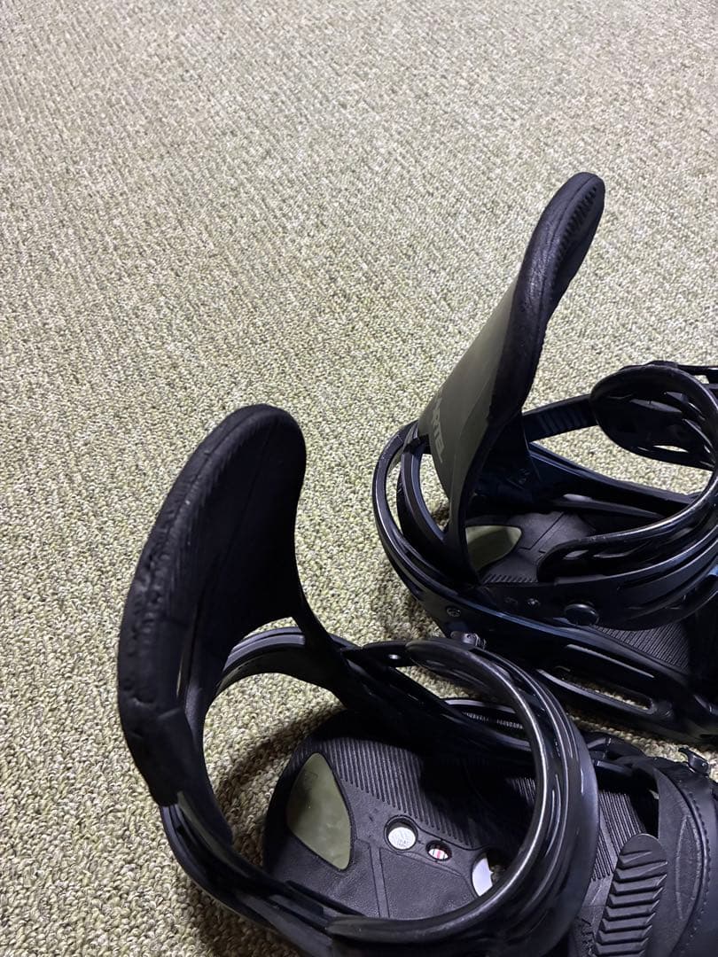 BURTON バートンCARTEL カーテルEST Mサイズ