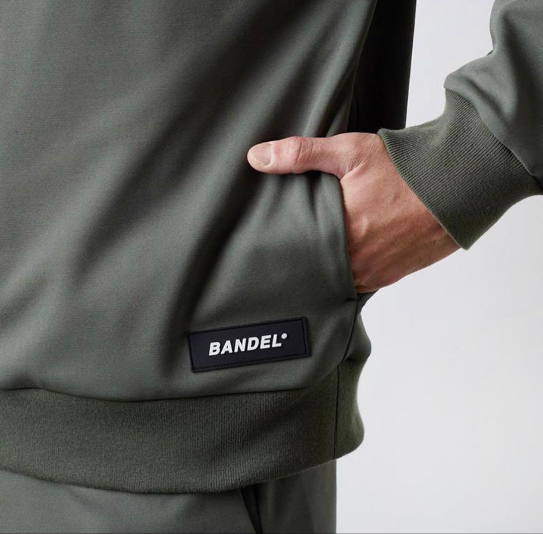 BANDEL バンデル クルーネックトレーナー 裏起毛 Lサイズ カーキ
