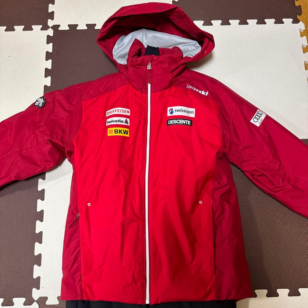 デサント　スイスチームウエア