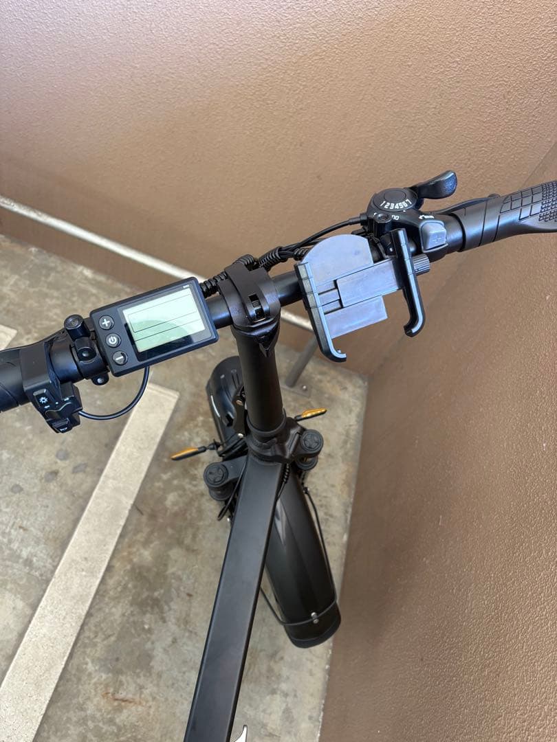 ジャンク品　SCOTTEB 電動アシスト自転車 e-bike折りたたみ式 黒