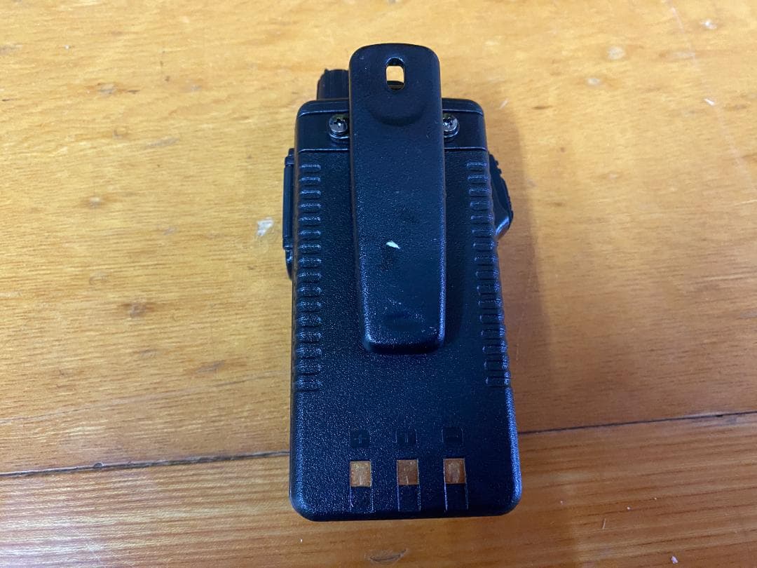 【Ｄ】YAESU FT-65 トランシーバー