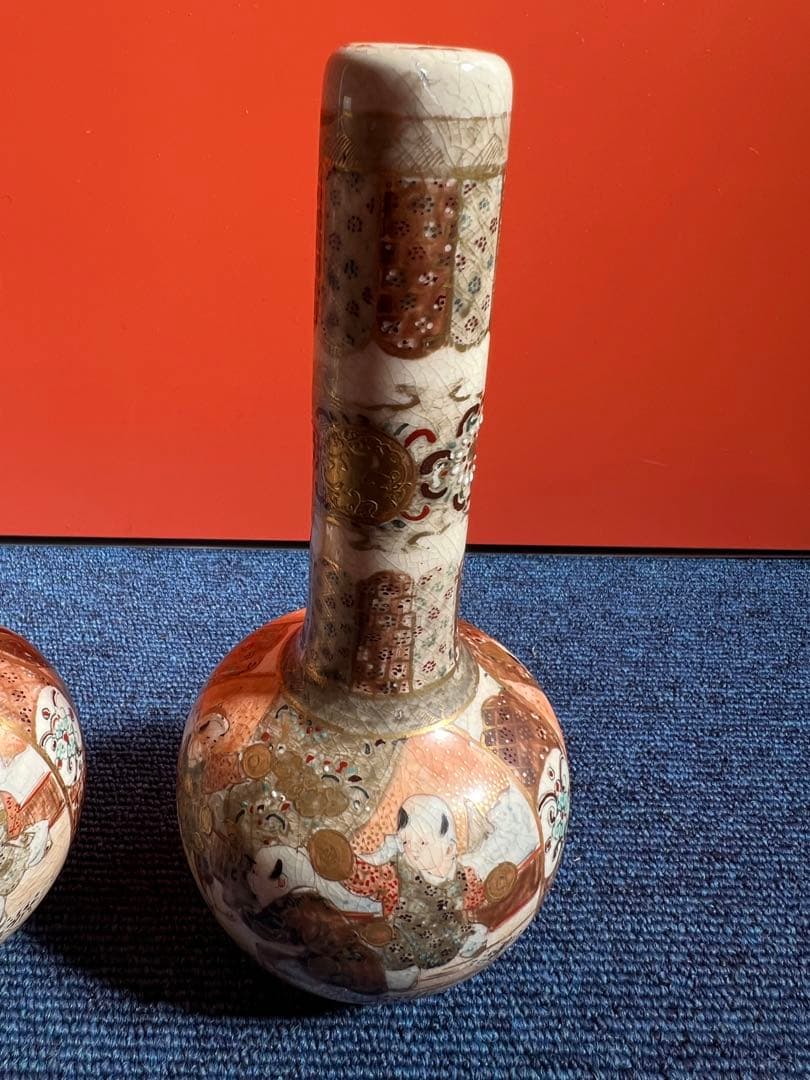 804 オールド薩摩　金彩色絵　花瓶　一対　時代物